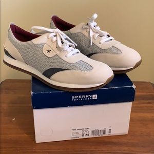 Sperry Tidal Trainer